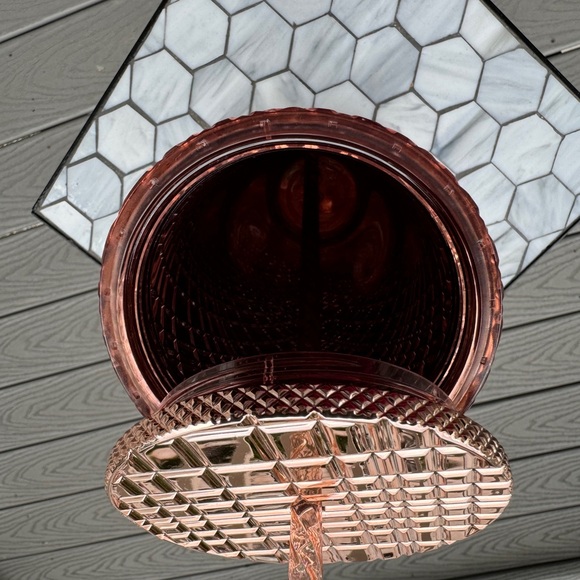 🆕 Starbucks Rose Gold Grid Tumbler 24 fl oz - Picture 3 of 10